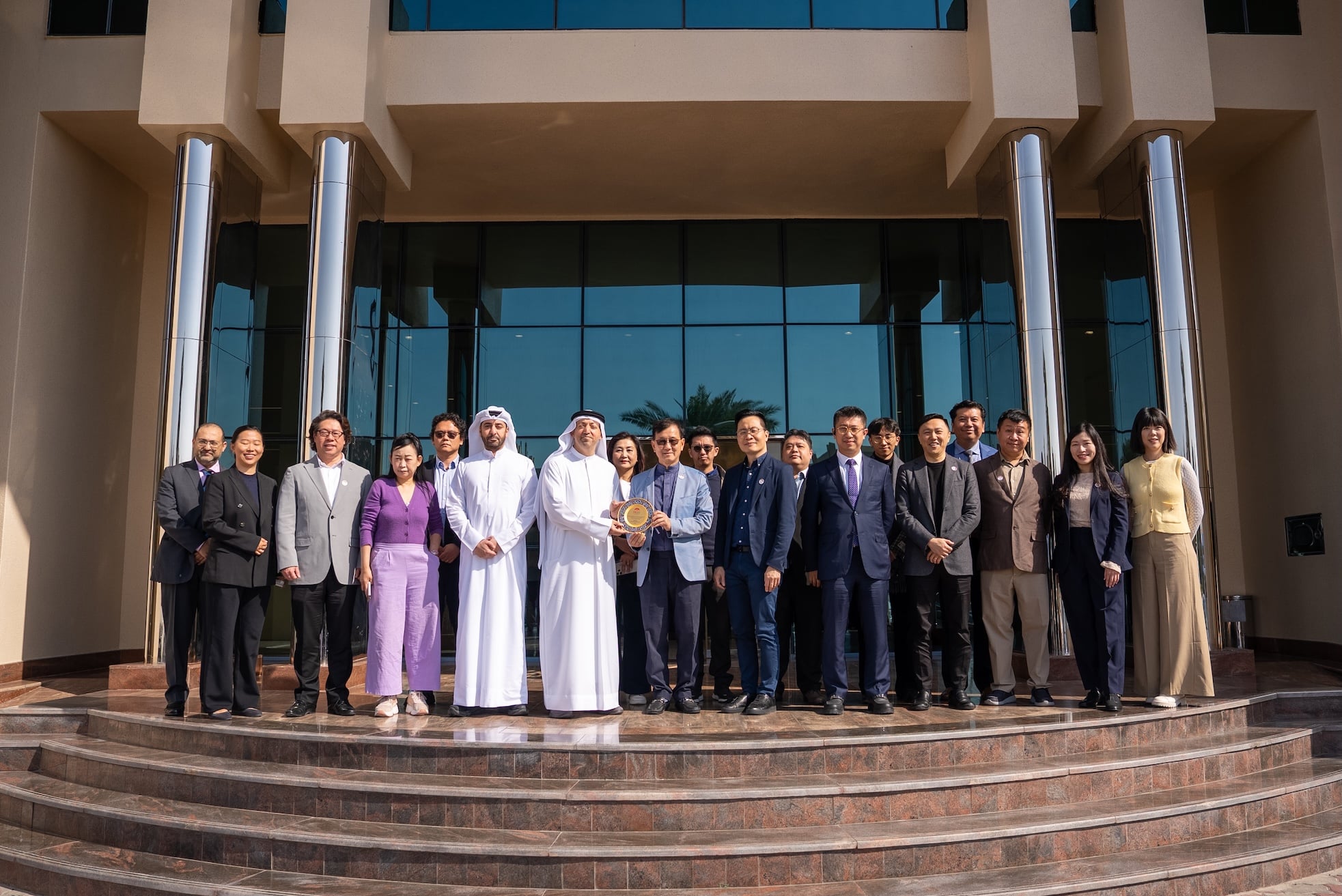 SAIF Zone explores investment opportunities and high-quality partnerships with Hong Kong business leaders